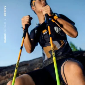 Đánh Giá Gậy Carbon Chạy Trail Aonijie E4204: Siêu Nhẹ, Chinh Phục Mọi Đỉnh Cao